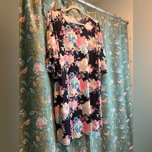 Honeyme Black Dress with Pink and Blue Floral Design Curvy xl never worn